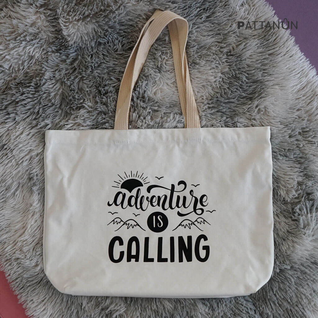 ถุงผ้าแคนวาส กระเป๋าผ้าแคนวาาส พร้อมสกรีน ถุงผ้าแคนวาส กระเป๋าผ้าแคนวาาส พร้อมสกรีน
