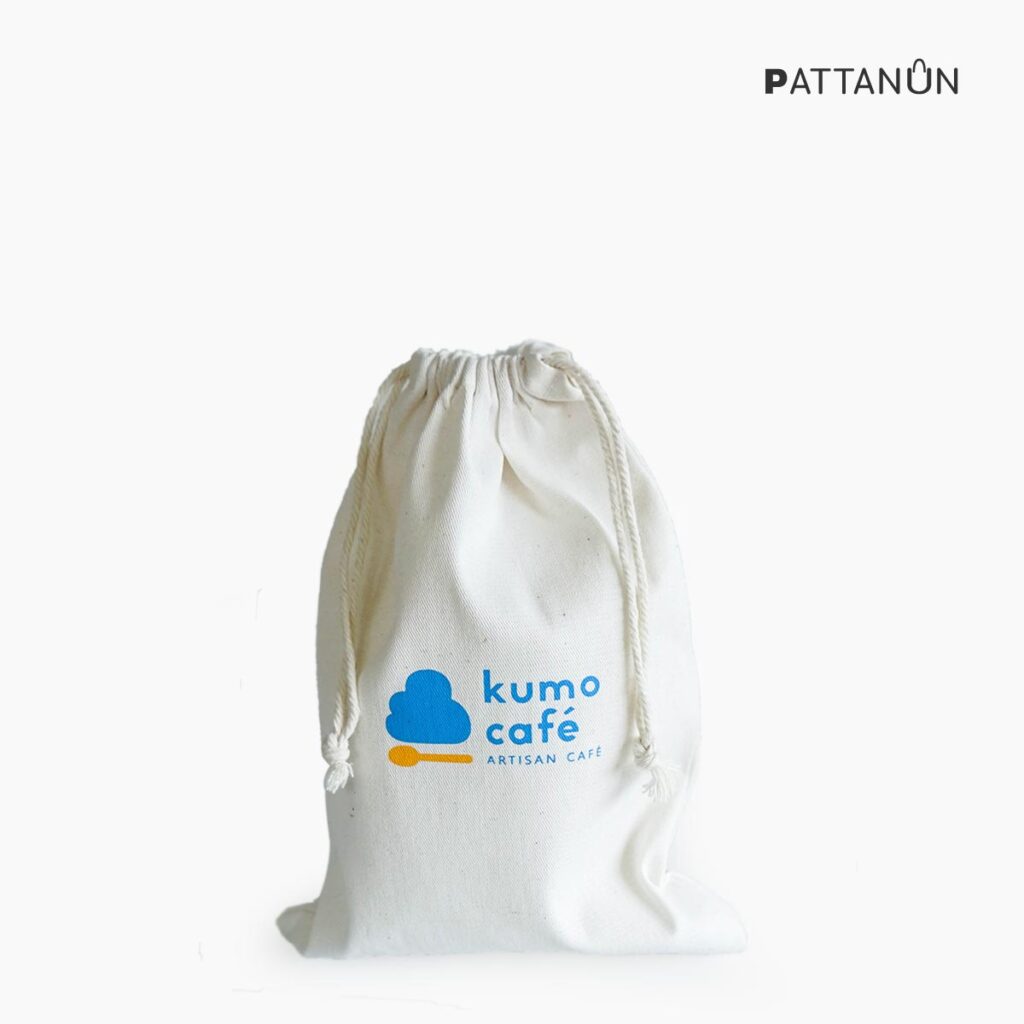 ถุงผ้าดิบหูรูด ถุงผ้าหูรูด Kumo Cafe คาเฟ่ญี่ปุ่น สไตล์มินิมอล ถุงผ้าดิบหูรูด ถุงผ้าหูรูด Kumo Cafe คาเฟ่ญี่ปุ่น สไตล์มินิมอล